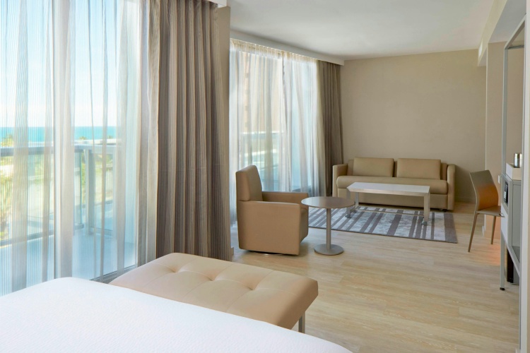 AC Hotel by Marriott Miami Beach