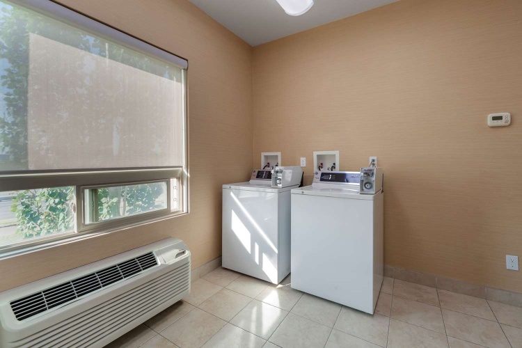 Best Western Plus Sherwood Park Inn & Suites photo 31