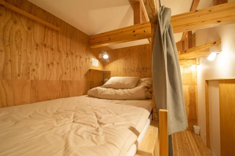 Bed in Dorm