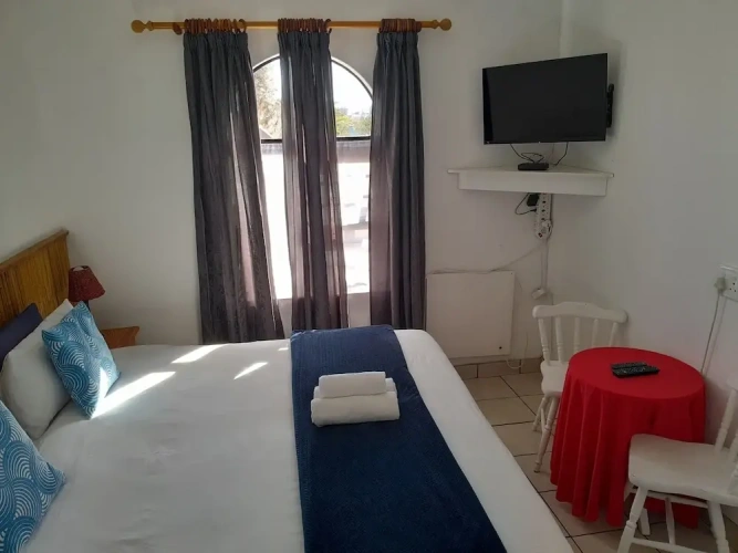 1 Bedroom Economy Double room
