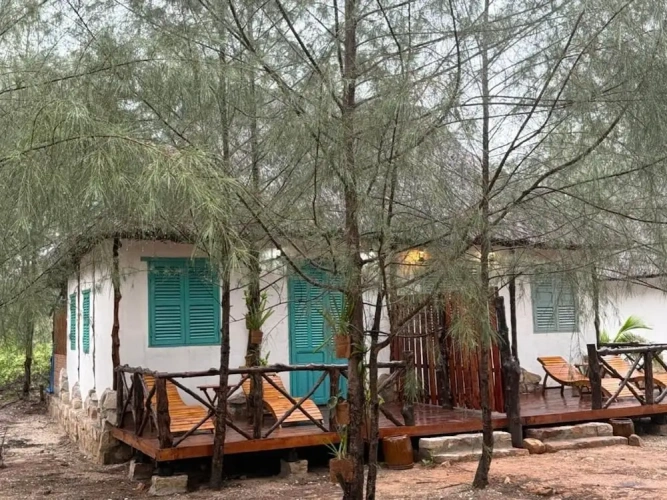 Double Bungalow