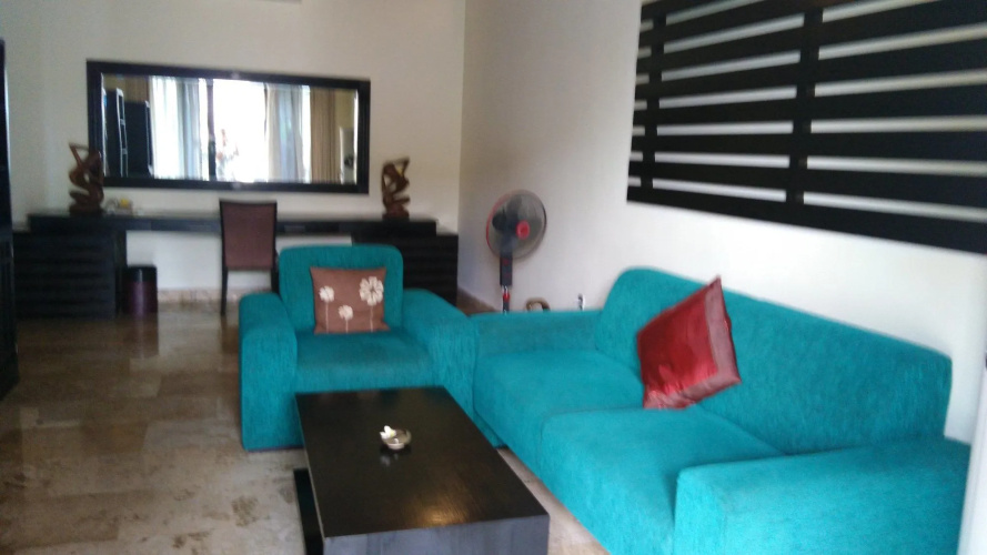 Royal Pool Villa Club