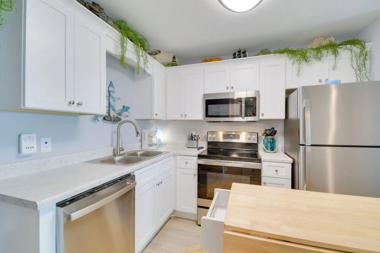 2 Bedrooms Apartment