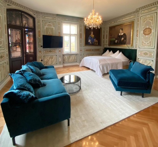 Deluxe Junior Suite