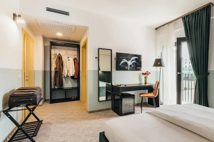 Hotel Agora