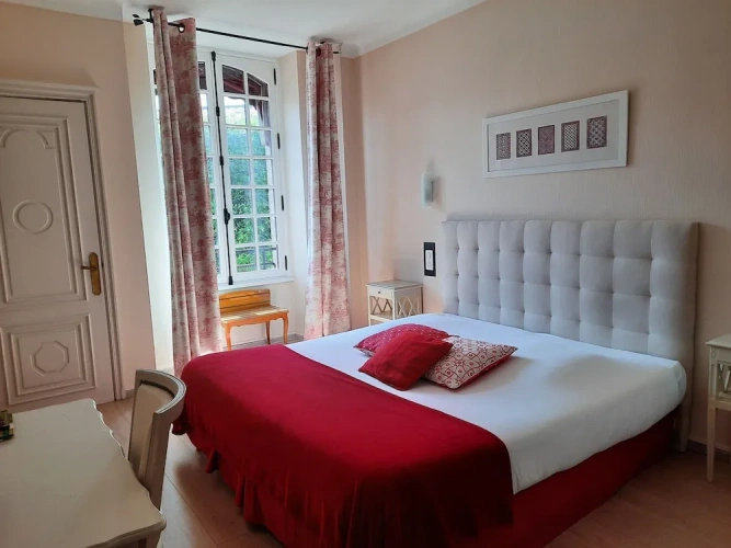 Standard Double room with view