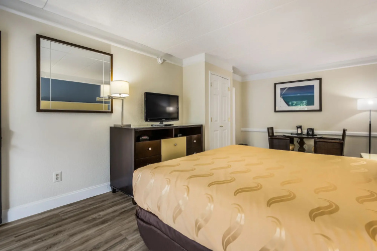 Quality Inn Hampton - Newport News