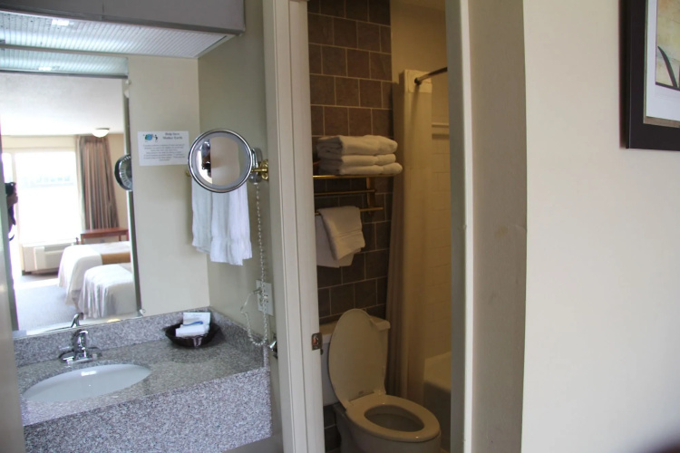Regency Inn