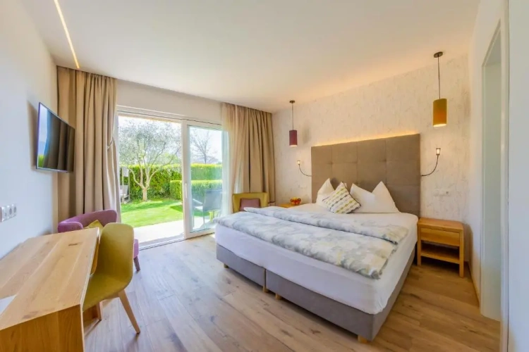 Standard Double room with balcony
