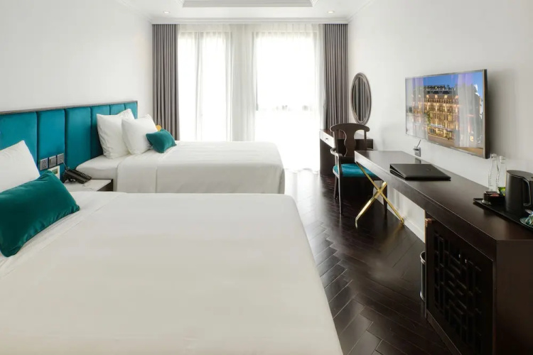 The Almin Hotel