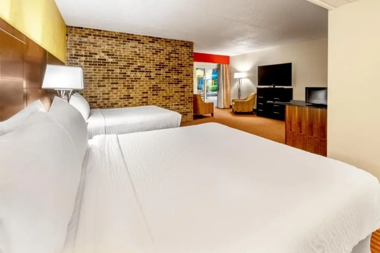 Double Suite