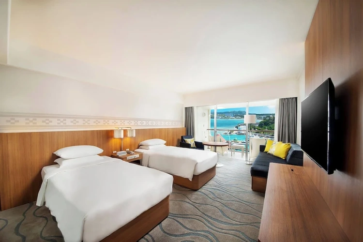 Superior Twin Club room beachfront