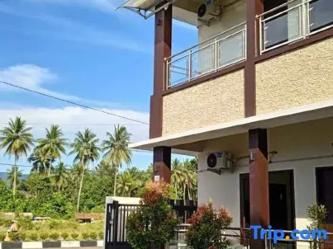 Morowali Beach Hotel