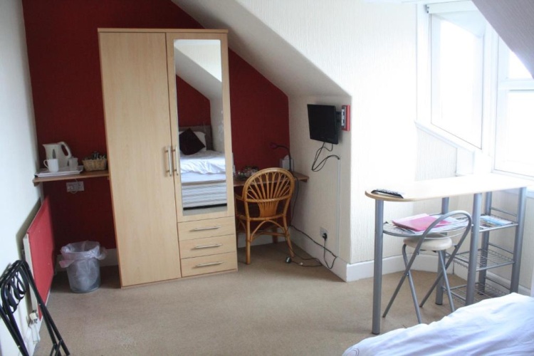 Standard Single room