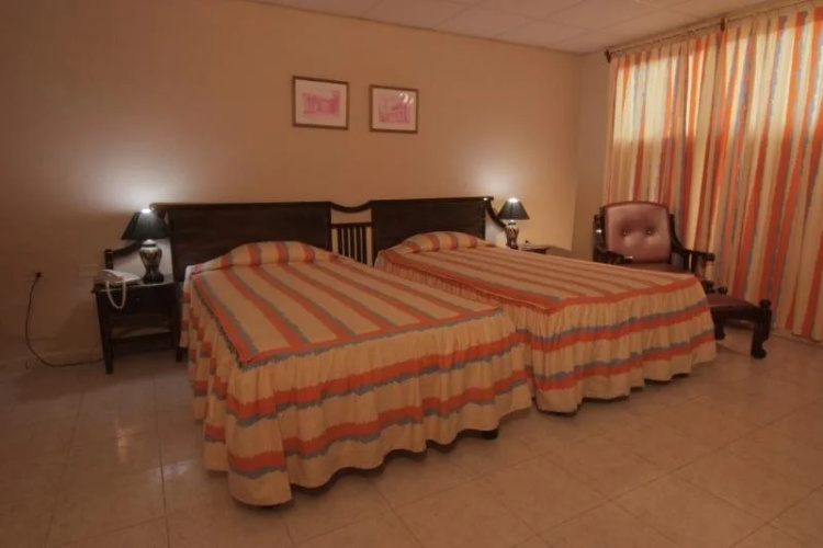 Villa Los Laureles