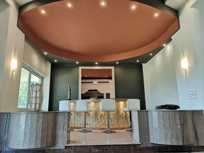 Louis Luxury Villa