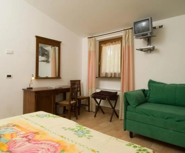 Standard Quadruple room