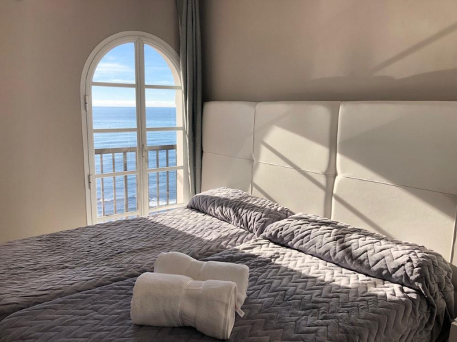 Apartment on the beachfront
