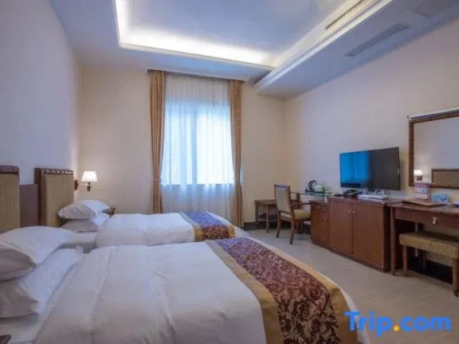 2 Bedrooms Double Villa