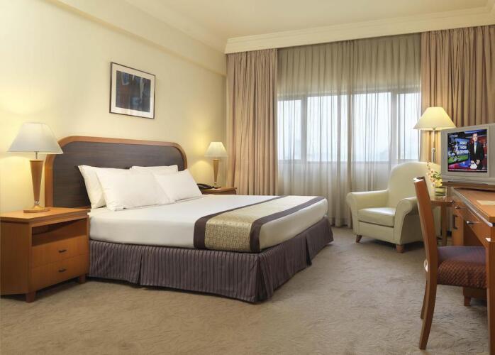 Grand Seasons HotelOver view