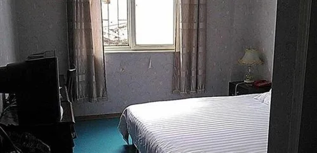 Qingdao Harbour View Inn