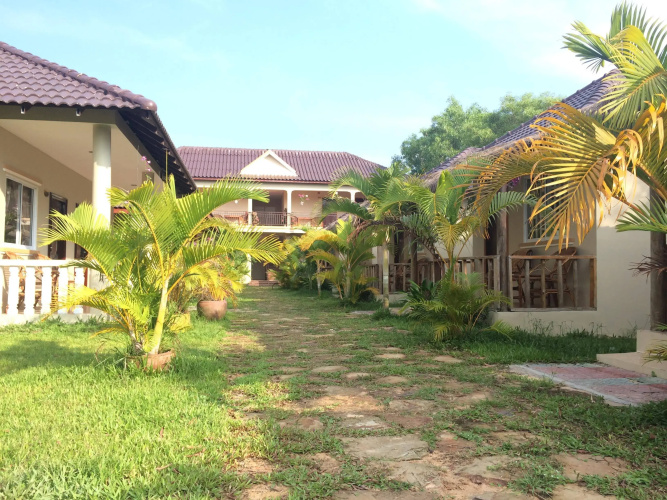 The MoonFlower Bungalow