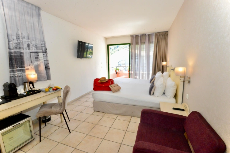Guest rooms