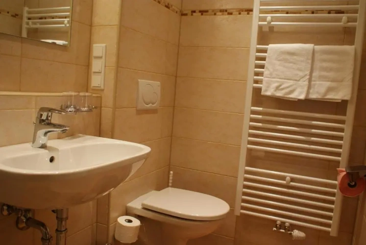 1 Bedroom Double Apartment with balcony