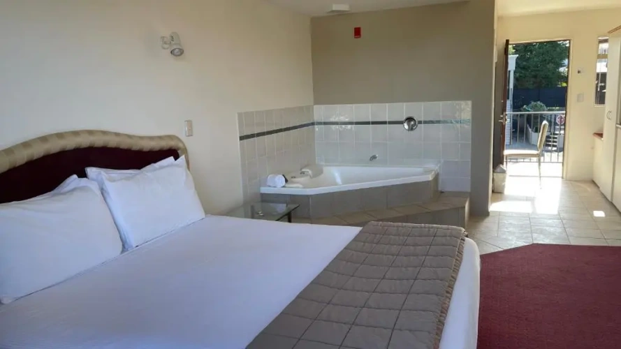 Executive Studio with balcony