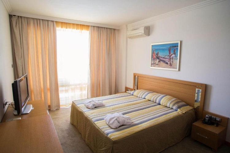 1 Bedroom Double Apartment