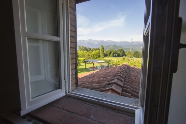 Coriana Apartments & Villas