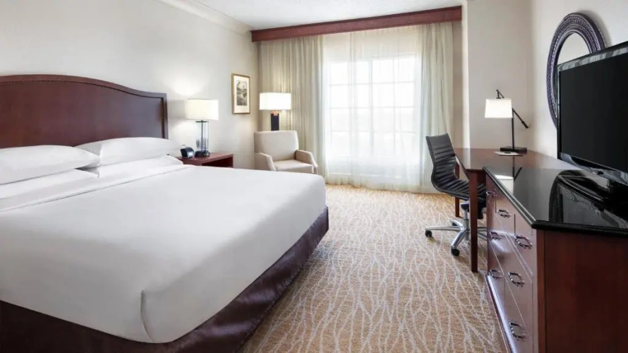 2 Bedrooms Deluxe Double Suite