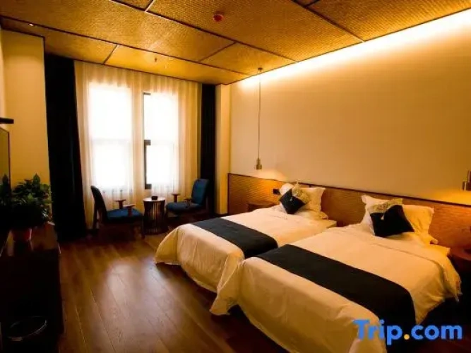Twin Suite