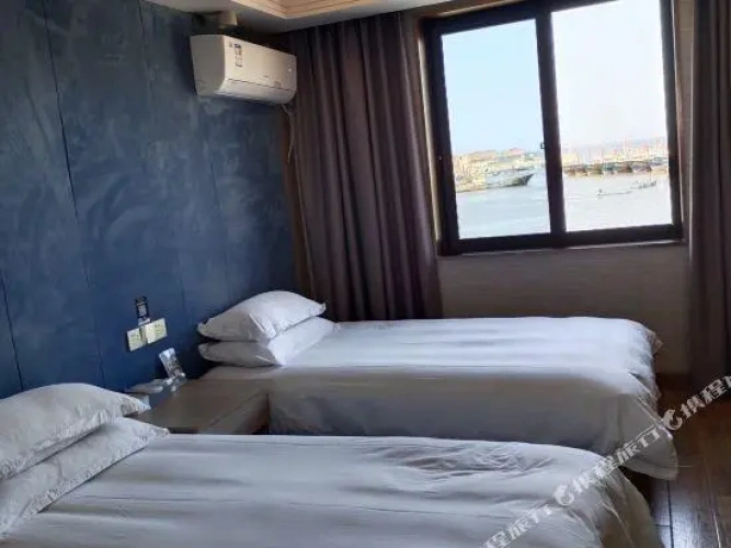 Standard room with ocean view