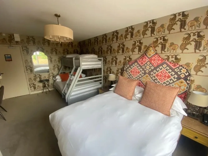 Standard Family room