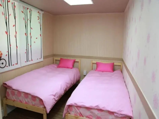 In Guesthouse 2