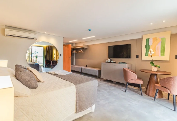 Executive Quadruple Suite beachfront
