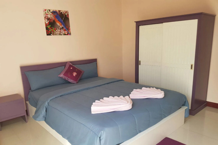 V-House Hotel