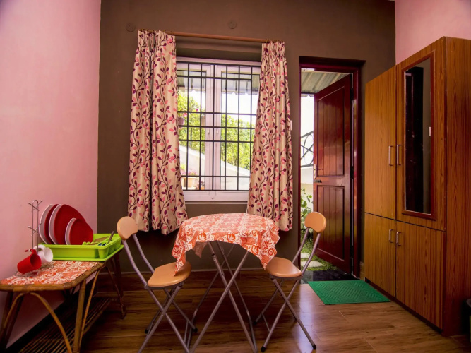 B's Hive Guesthouse