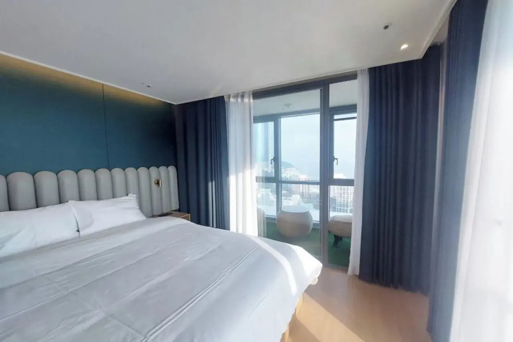 A1 with Haeundae