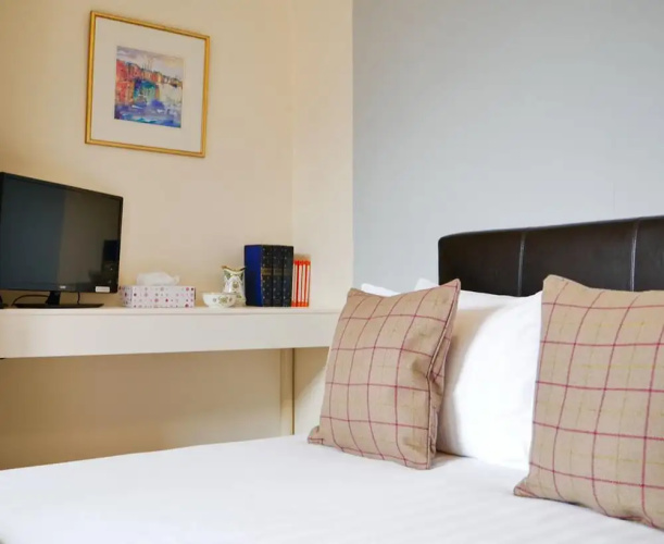 Alcuin Lodge