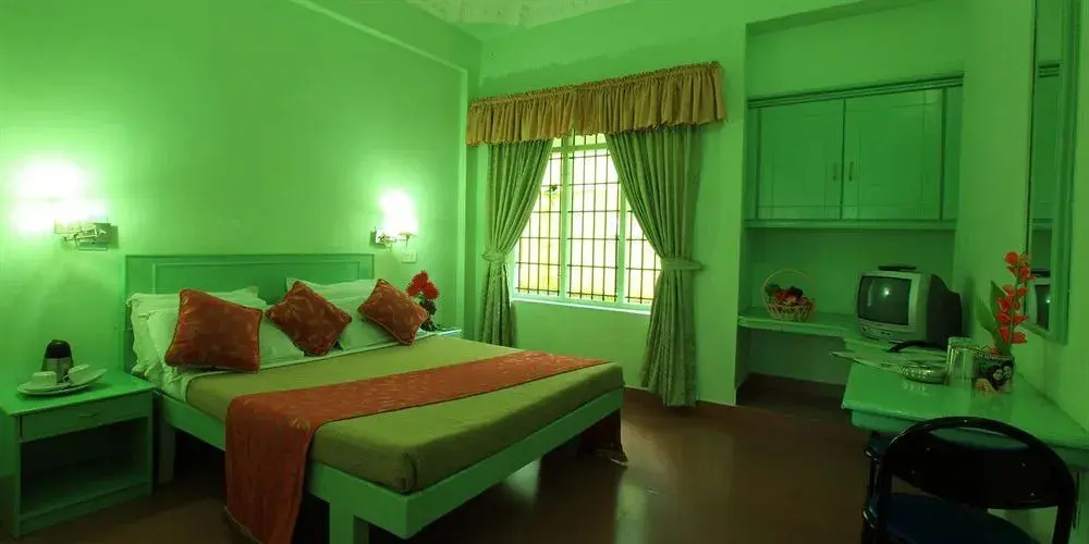 Edassery Cokkers Tower Hotel