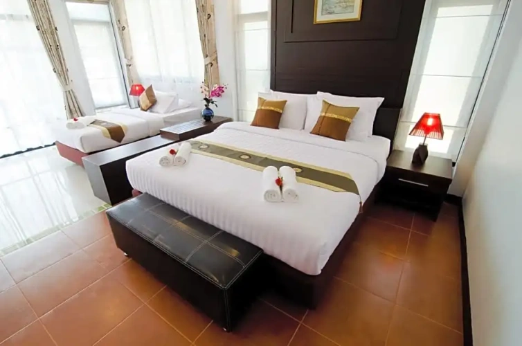 Superior Triple room