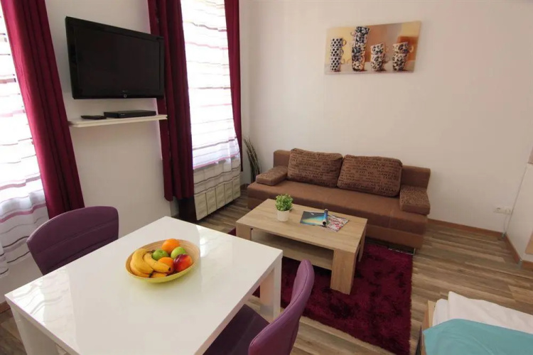 CheckVienna – Apartment Menzelgasse