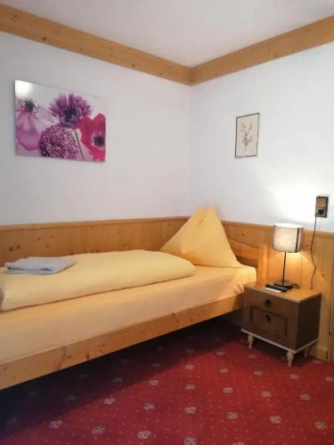 Standard Triple room with balcony