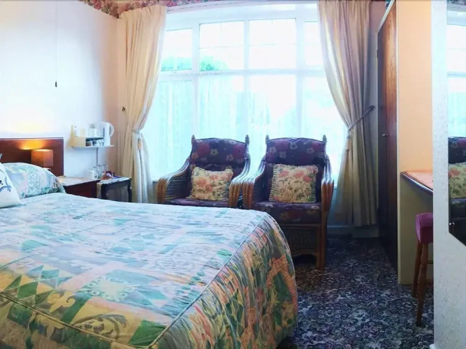 Newton House B&B - Torquay