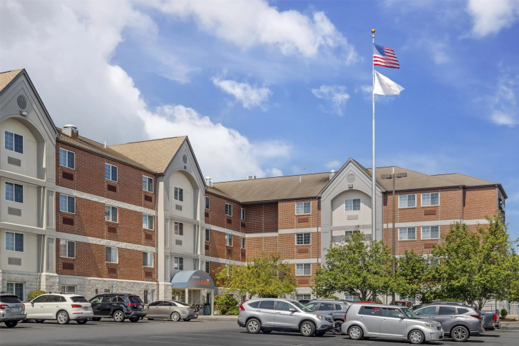 Sonesta Simply Suites Boston Burlington photo 23