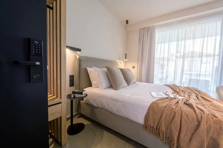 Luaz Suites Volos Center