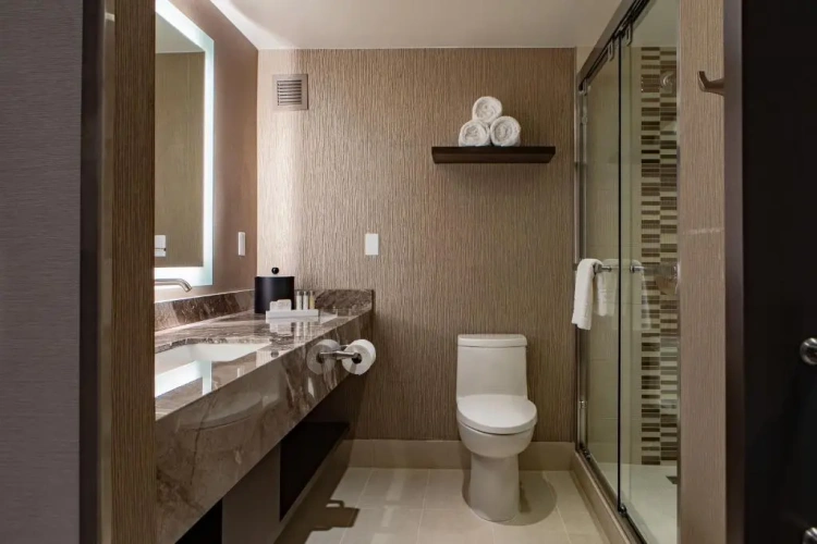 Quadruple Junior Suite