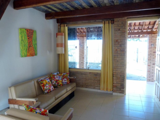 4 Bedrooms Cottage